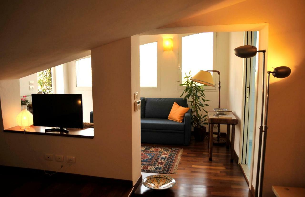 B&B Fiera - Mini Attico Болонья Экстерьер фото